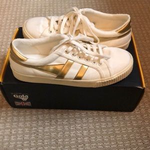 Gola sneakers
